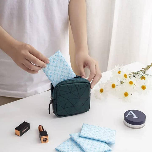Pochette Hygiène Féminine – Géométrique